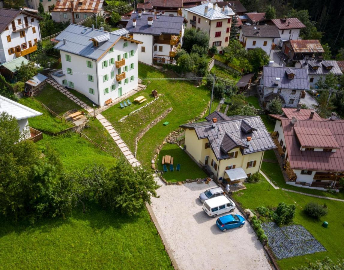 Appartamenti La Rocia Rocca Pietore Buitenkant foto